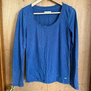 Aeropostale navy long sleeve tee